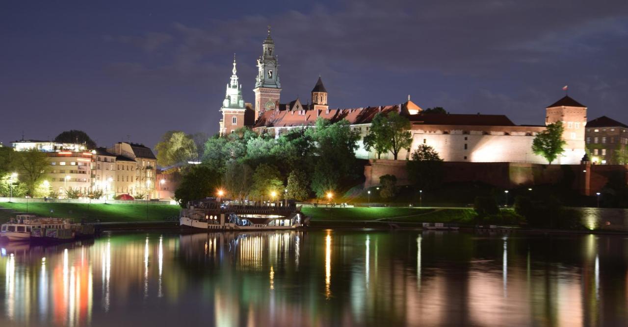 Last Floor Apartment - Krakow City Center Close To Old Town المظهر الخارجي الصورة