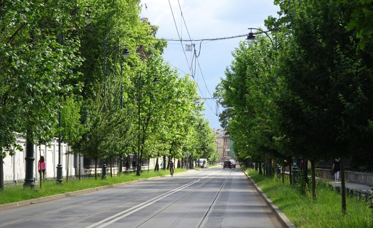 Last Floor Apartment - Krakow City Center Close To Old Town المظهر الخارجي الصورة
